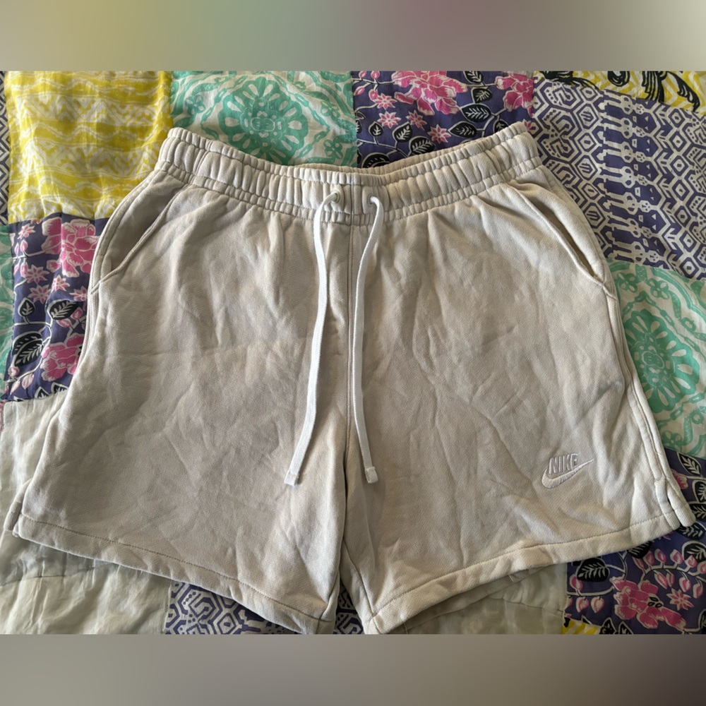 Nike Men's Cream Shorts